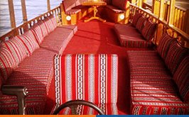 10 Persons Dhow Cruise